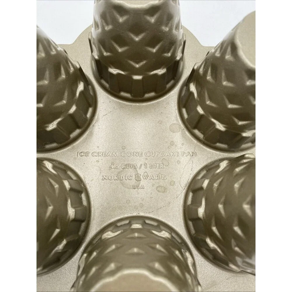 Nordic Ware Ice Cream Cone Cupcake Pan Gold Tone 6 Cup Cakes